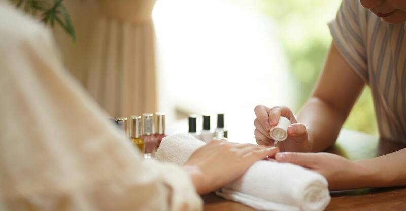 In-House Mani / Pedi