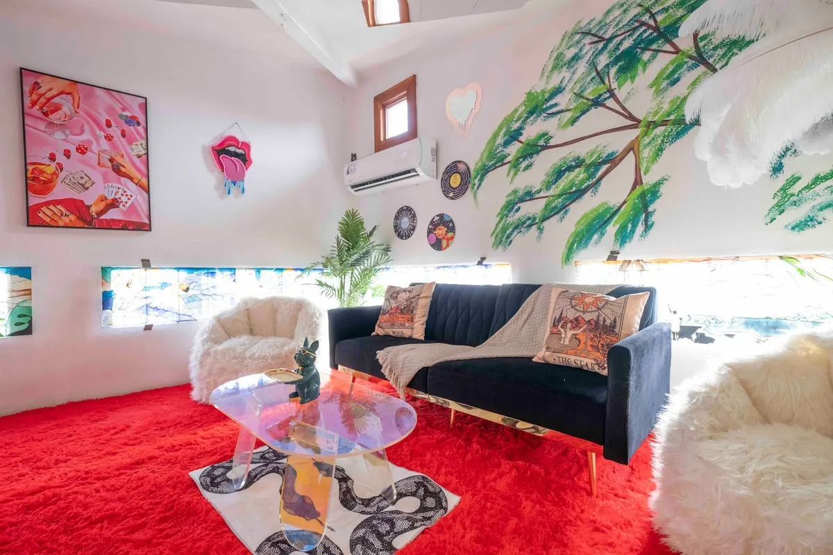 "Cocktail Lounge" loft of master bedroom "Treehouse Room"